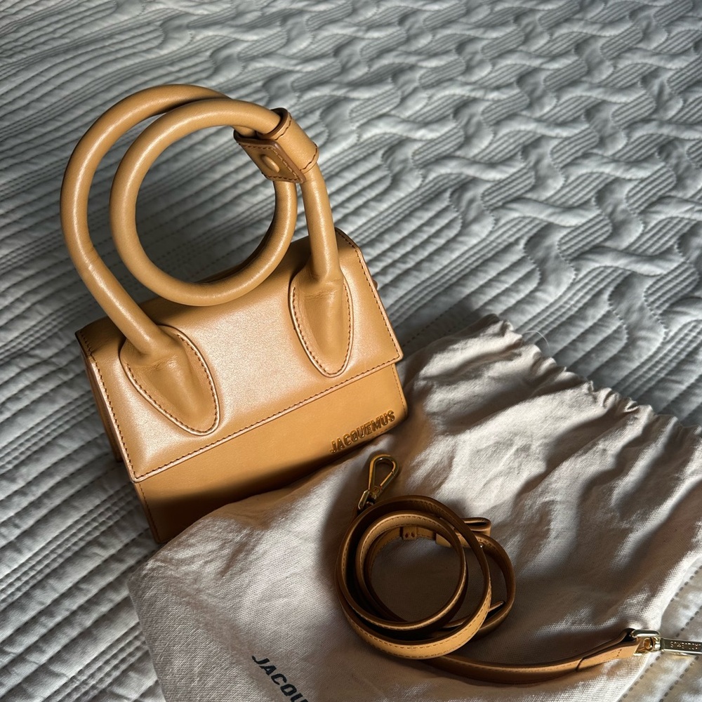 JACQUEMUS Le Chiquito bag